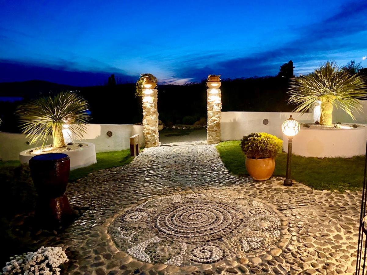 Aparthotel Casa De Oro Alma Sozopol Esterno foto